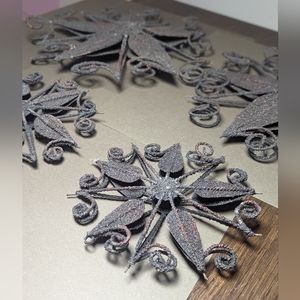 Rustic metal wall art star or snowflake